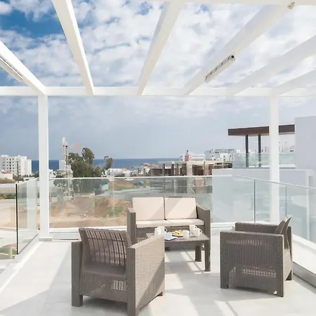 Villa Olive Bronze, Luxurious 2bdr With Pool, Close To Strip And